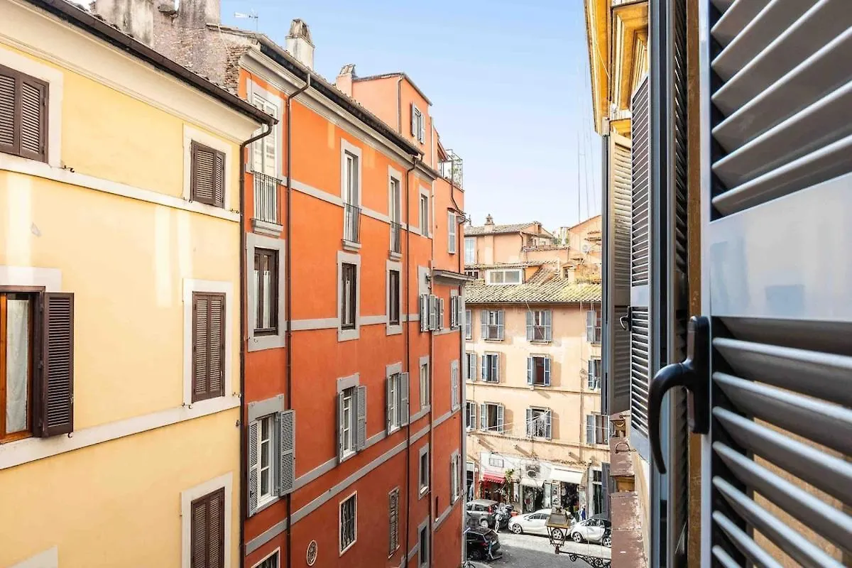 Апартаменты Iron Flat Spagna Steps Рим